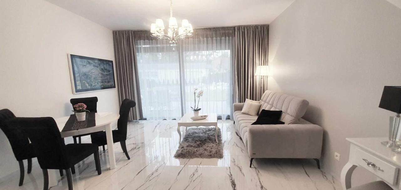 Leo Royal Apartament 波别罗沃 外观 照片
